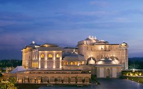 Hotel Raffles  5*